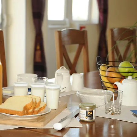 Bed & Breakfast La Marmotte A Queue Plate Le Beugnon