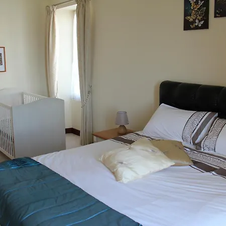 La Marmotte A Queue Plate Bed & Breakfast Le Beugnon