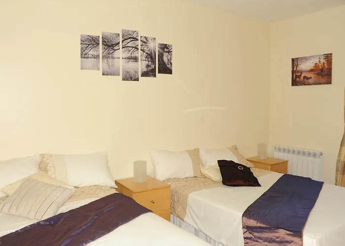 La Marmotte A Queue Plate Bed & Breakfast